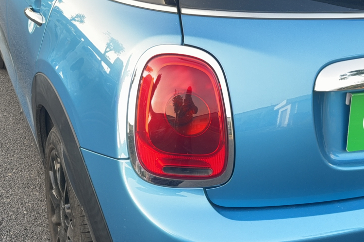 MINI 2015款 1.5T COOPER Fun 五门版车身外观6009