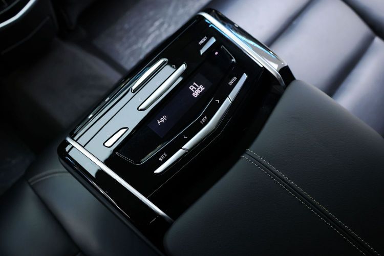 凯迪拉克XTS 2018款 28T 精英型局部细节9002