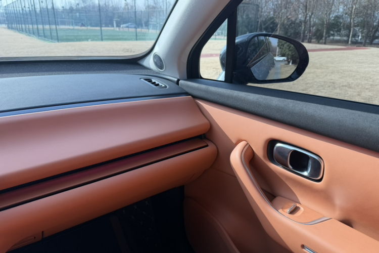 零跑汽车 零跑C10 2024款 530智享版中控内饰7006