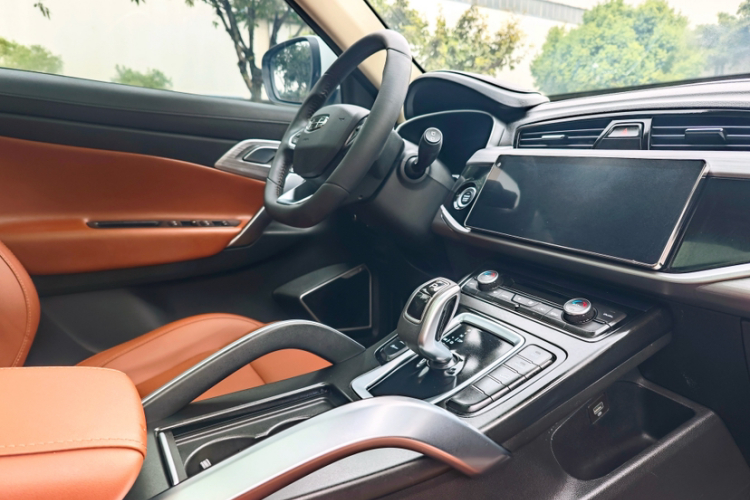 吉利汽车 博越 2021款 1.8TD DCT两驱亚运版车身外观6010