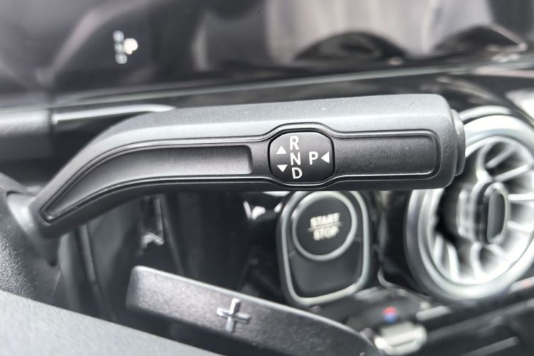 奔驰EQA 2025款 EQA 260局部细节18