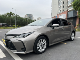 丰田 卡罗拉 2023款 1.8L 智能电混双擎 精英版