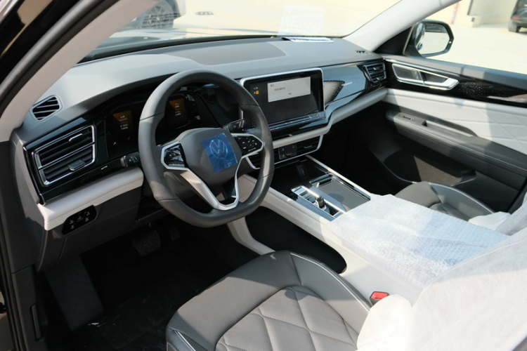 大众 途昂 2024款 380TSI 四驱龙耀版中控内饰7001