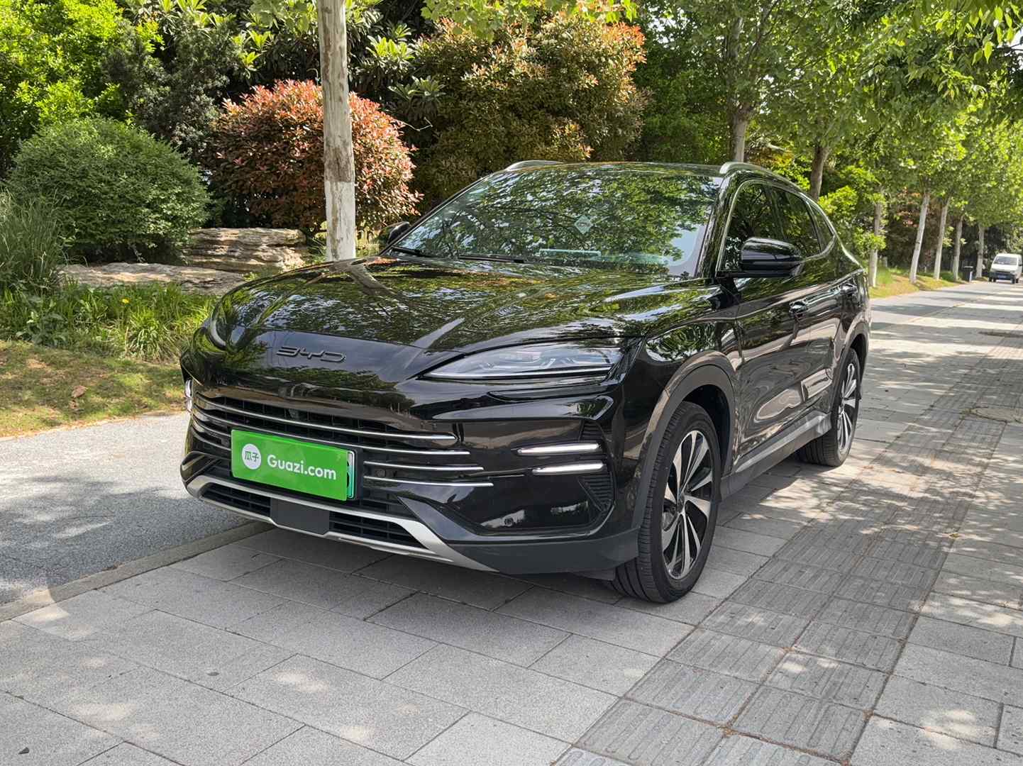 比亚迪 宋PLUS新能源 2023款 冠军版 DM-i 110KM 旗舰PLUS(2)