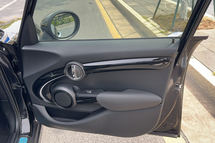MINI 2016款 2.0T COOPER S 五门版中控内饰7004