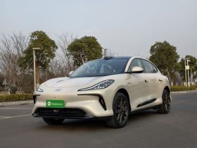 智己汽车 智己LS6 2023款 Max 标准版