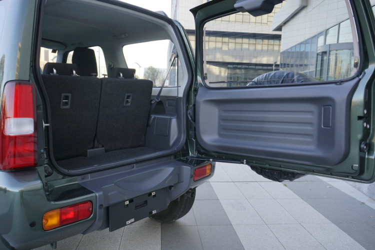 铃木 吉姆尼 2015款 1.3 AT JLX局部细节23