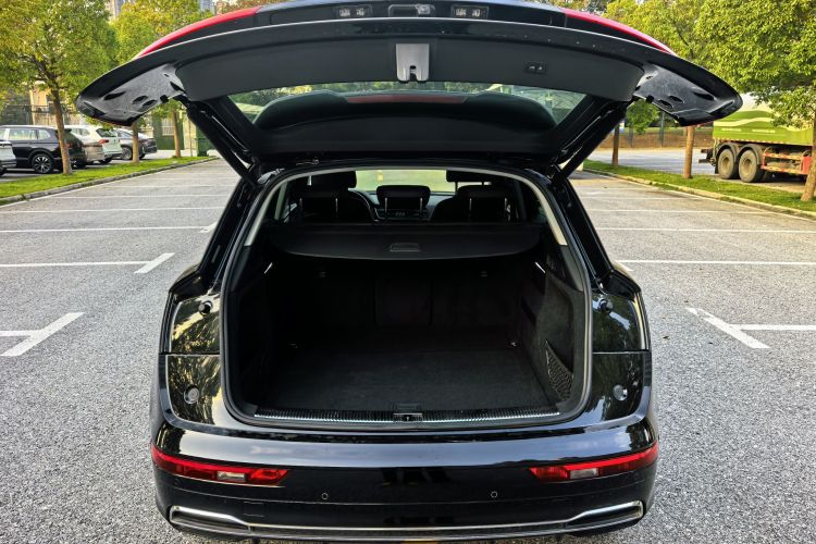 奥迪Q5L 2020款 45 TFSI 尊享时尚型局部细节23