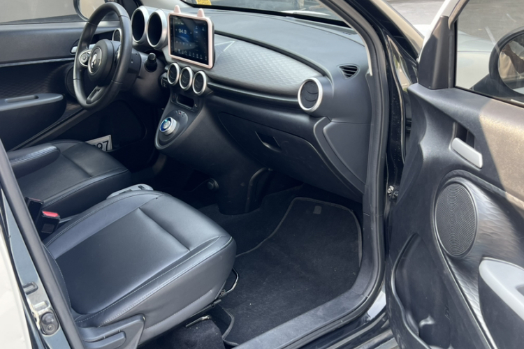 欧拉黑猫 2021款 301km 萌宠版中控内饰7005