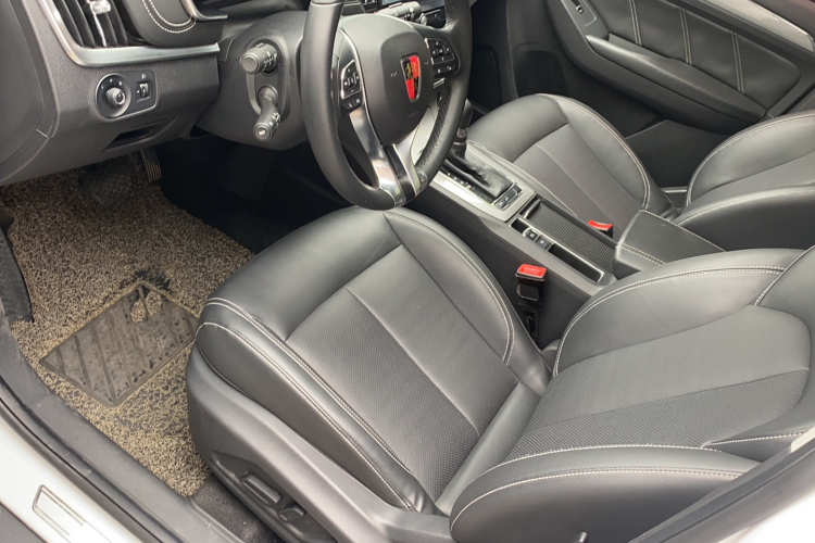 荣威RX5 2016款 20T 两驱自动旗舰版局部细节19