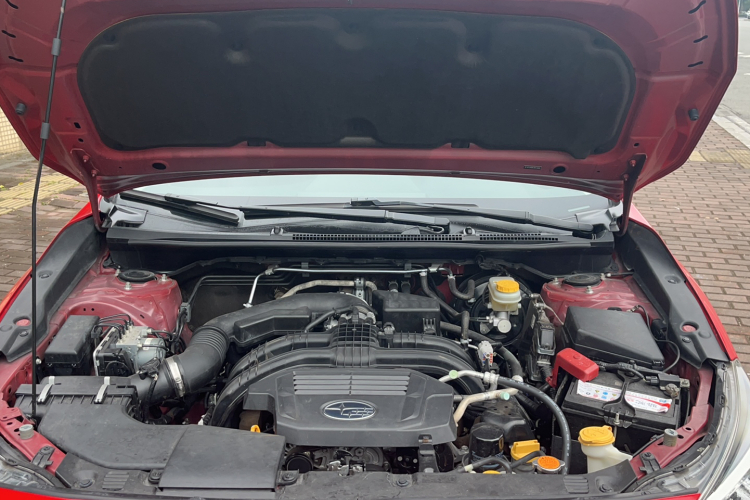 斯巴鲁XV 2018款 2.0i 全驱豪华版EyeSight局部细节24