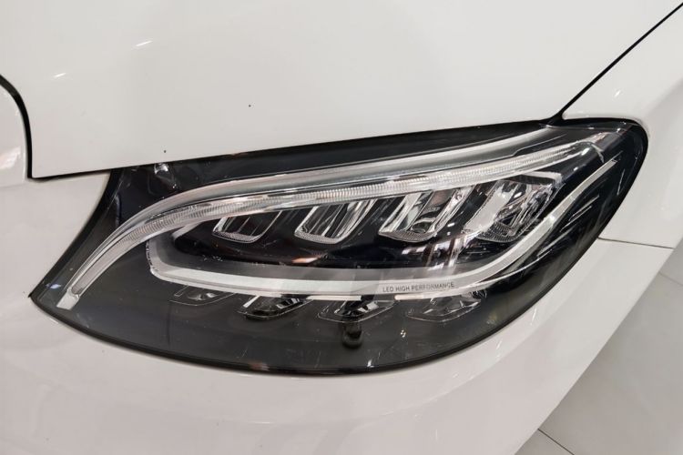 奔驰C级 2020款 改款 C 200 L 时尚型运动版局部细节36