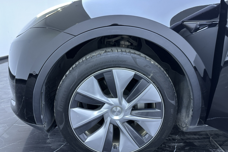 特斯拉 Model Y 2022款 后轮驱动版局部细节9003