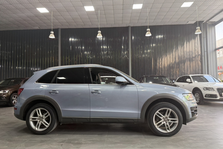 奥迪Q5 2017款 Plus 40 TFSI 舒适型车身外观6003