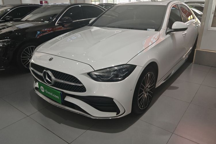 奔驰C级 2024款 C 200 L 运动版车身外观1