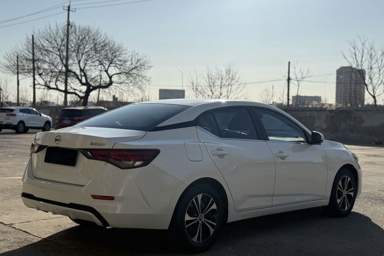 日产 轩逸 2022款 1.6L XL CVT悦享版车身外观6003