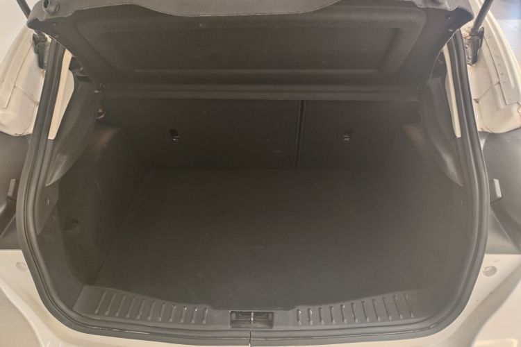 福特 福克斯 2017款 两厢 1.6L 自动舒适型智行版局部细节23