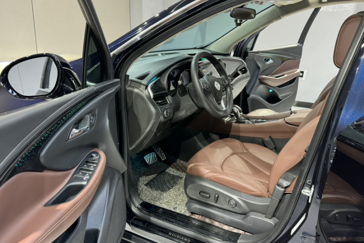 别克 昂科威 2021款 532T 两驱精英型中控内饰7002