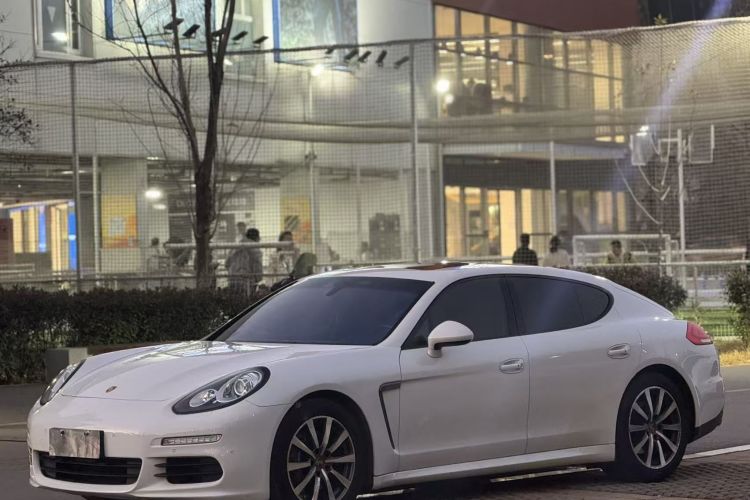 保时捷 2014款 Panamera 3.0T车身外观6003