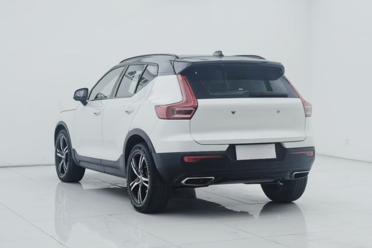 沃尔沃XC40 2020款 T4 四驱智雅运动版车身外观6003