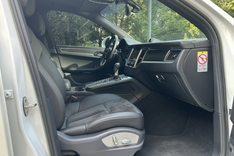 保时捷 2014款 Macan 2.0T中控内饰7006