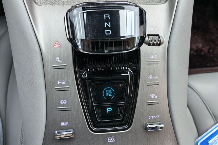 腾势N7 2023款 长续航性能Max版局部细节18