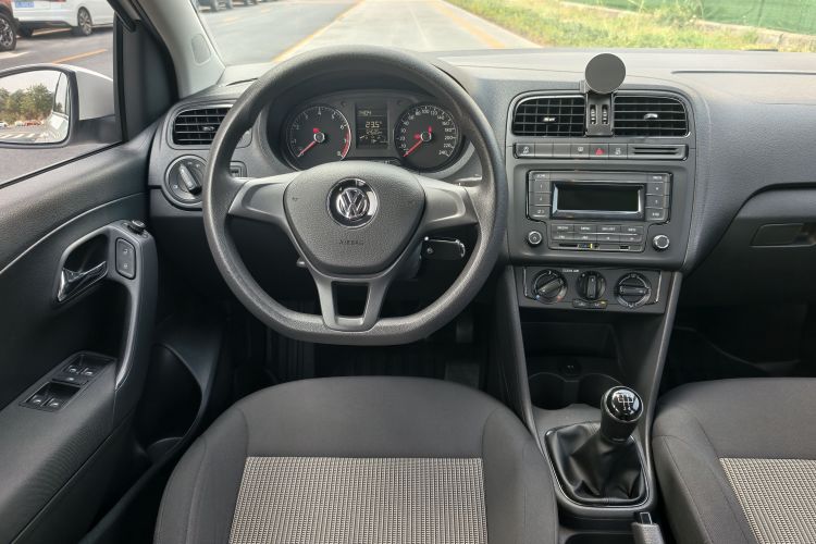 大众 Polo 2018款 1.5L 手动安驾型中控内饰7005