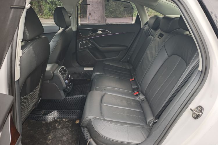 奥迪A6L 2016款 TFSI 舒适型中控内饰7003