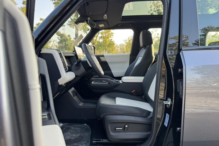 奇瑞iCAR 03T 2024款 520km 两驱长续航版中控内饰7011