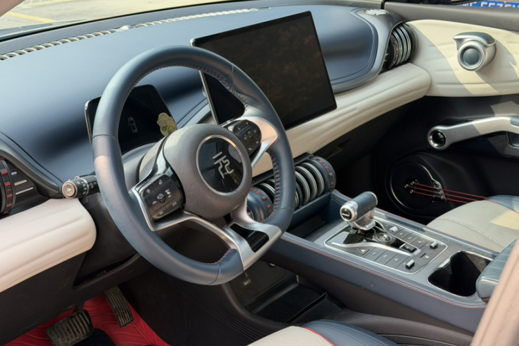 比亚迪 元PLUS 2022款 510KM 旗舰型PLUS中控内饰7005