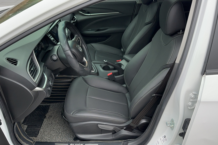 别克 英朗 2021款 改款 典范 1.5L 自动精英型局部细节19