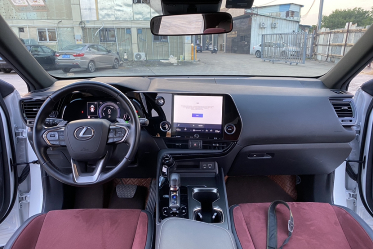 雷克萨斯NX 2023款 350h 前驱 创驰版局部细节16