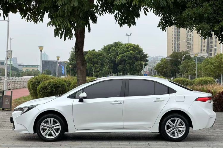 丰田 雷凌 2021款 185T CVT豪华版车身外观6008