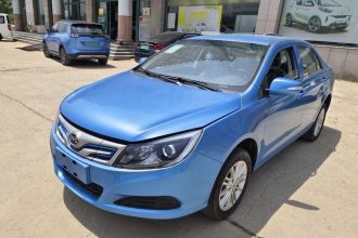 比亚迪e5 2018款 出行版