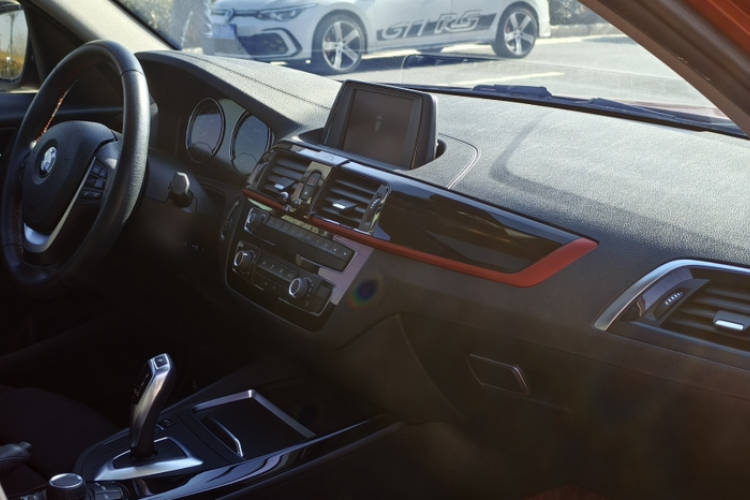 宝马1系(进口) 2018款 118i 运动设计套装中控内饰7005
