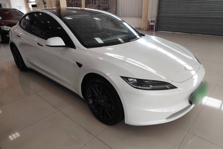 特斯拉 Model 3 2023款 后轮驱动版车身外观6001