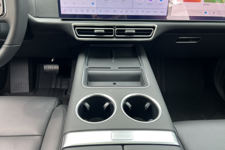 理想汽车 理想L7 2023款 Max局部细节18