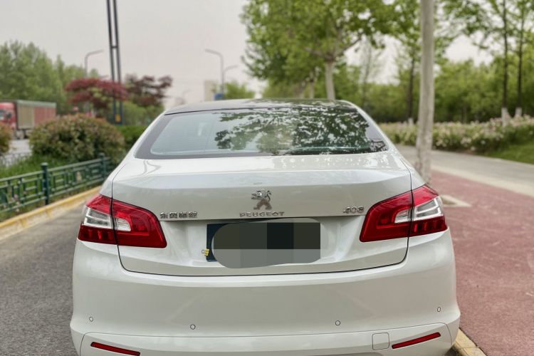 标致408 2014款 1.8L 自动豪华版车身外观6004