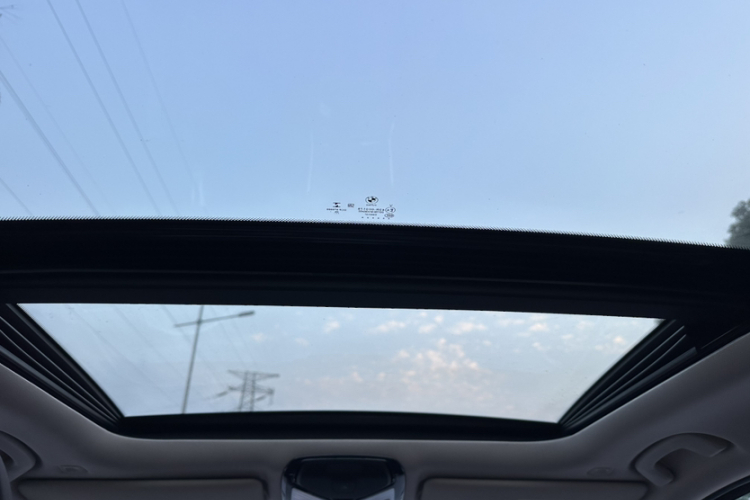 宝马3系 2021款 改款 320Li M运动套装中控内饰7007