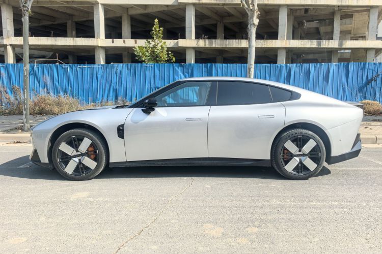 小鹏P7 2025款 702 长续航 Ultra车身外观6007