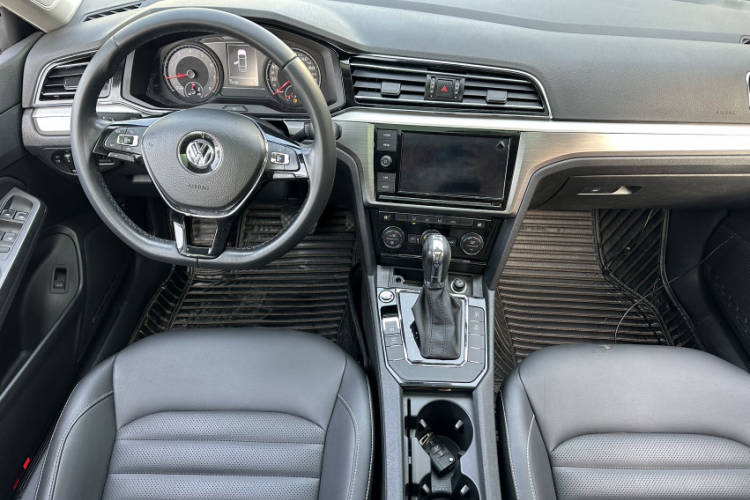 大众 凌渡 2019款 280TSI DSG舒适版 国VI中控内饰7001