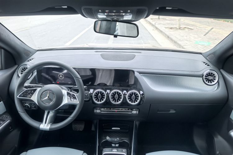 奔驰EQA 2025款 EQA 260局部细节14