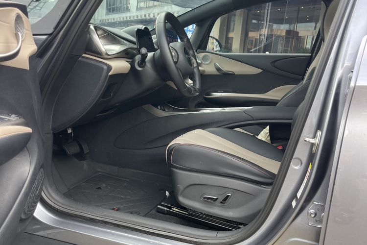 比亚迪 海豚 2023款 420km 时尚版中控内饰7004