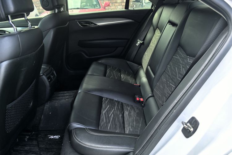 凯迪拉克ATS-L 2017款 28T 技术型中控内饰7006