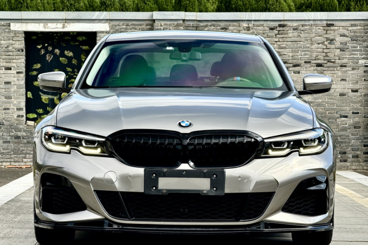 宝马3系 2021款 320Li M运动套装车身外观6003