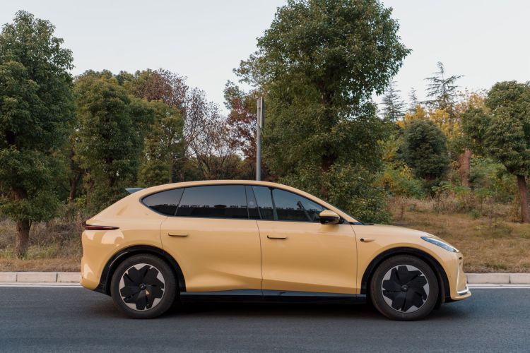 智己汽车 智己LS7 2023款 90kWh Elite后驱版车身外观6010