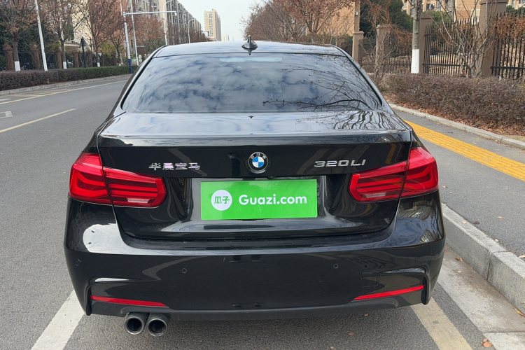 宝马3系 2018款 320Li 领先型M运动套装车身外观6005