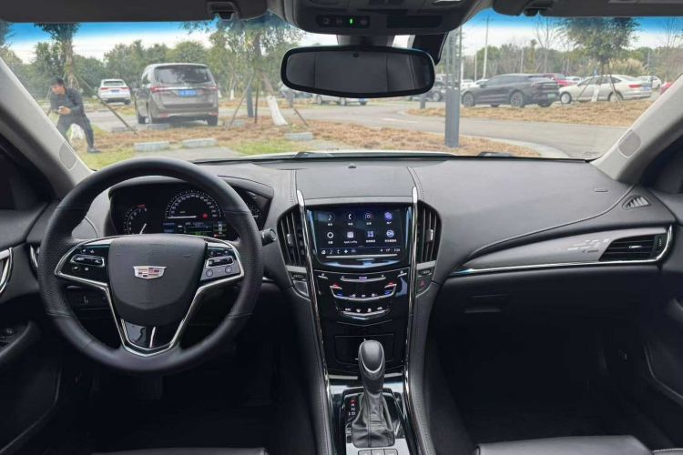 凯迪拉克ATS-L 2017款 28T 时尚型中控内饰7012