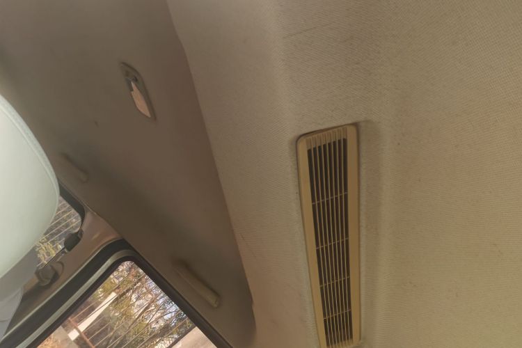 五菱汽车 五菱宏光V 2019款 1.5L标准型L2B局部细节22