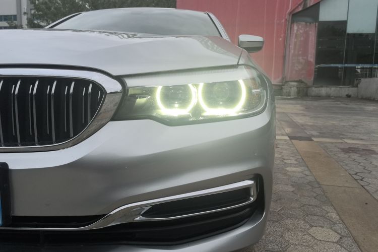 宝马5系 2020款 525Li 豪华套装车身外观6007